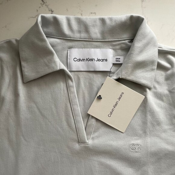 Calvin Klein Jeans SS Collared V Neck Cotton Modal Top Soft Neutral Grey Sz S - Picture 8 of 14